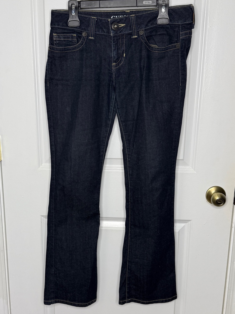Guess Bootcut Stretch Dark Indigo Flare Jeans Pockets Sz 29 | EUC - Picture 3 of 10